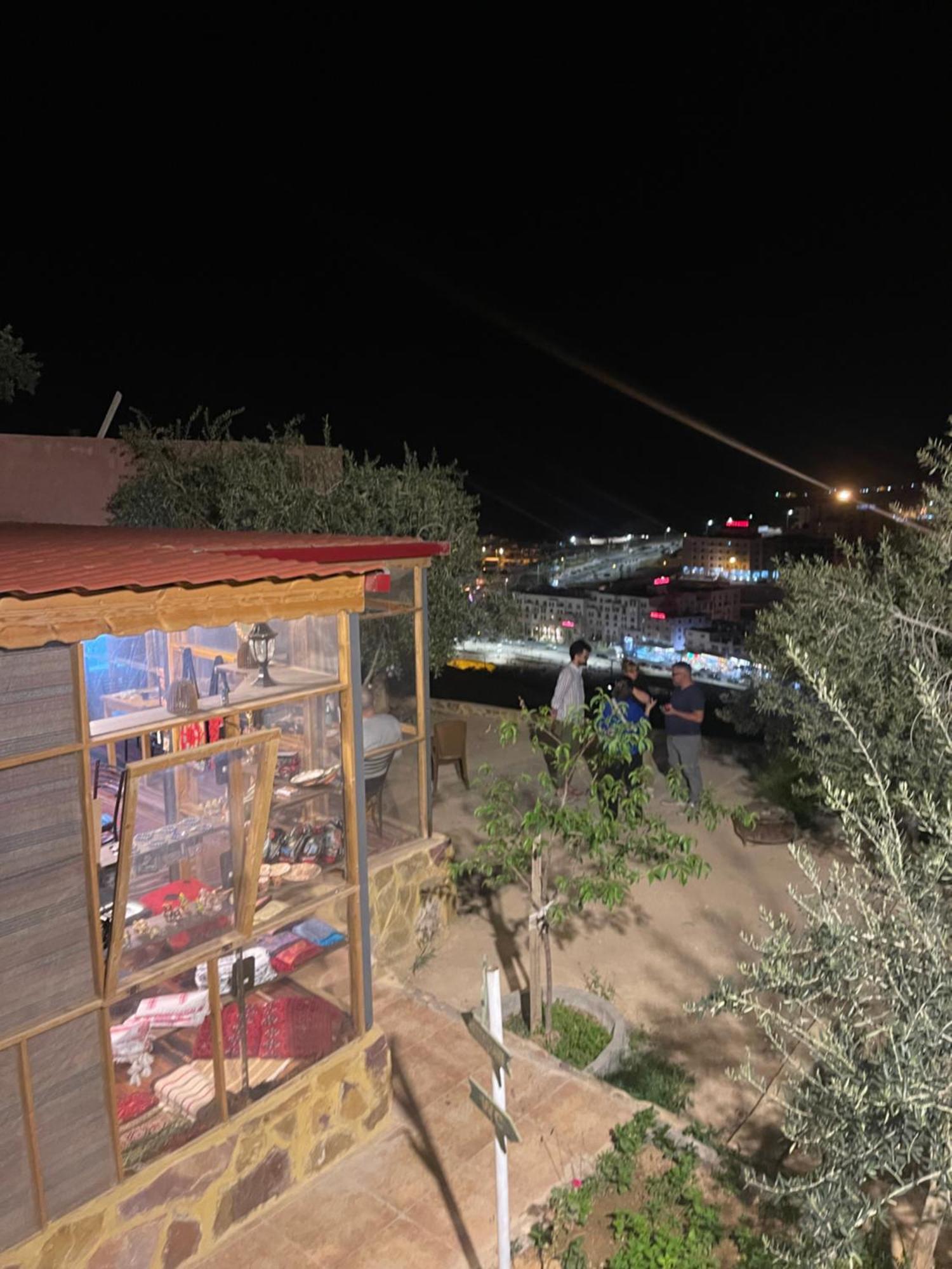Roadhouse - Petra Hotel Wadi Musa Exterior photo